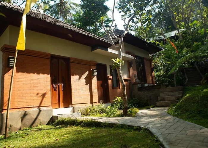 ゲストハウス Yoga Lokanata Ashram & Arnata *