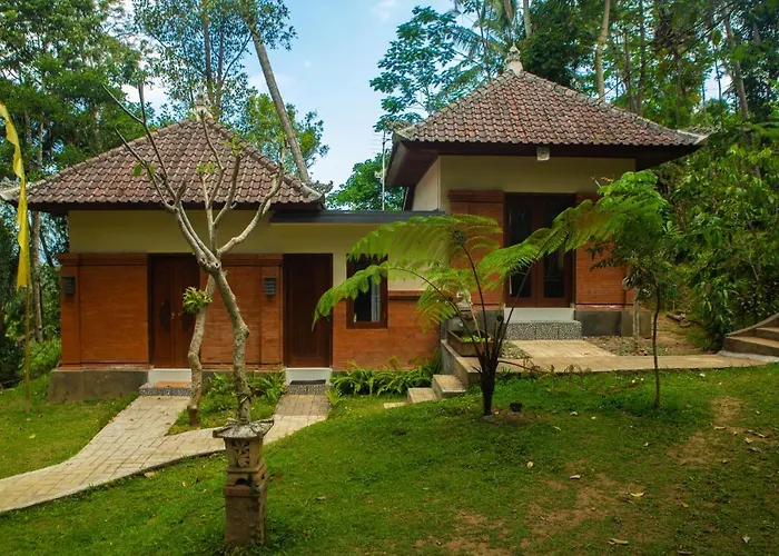Yoga Lokanata Ashram & Arnata ゲストハウス